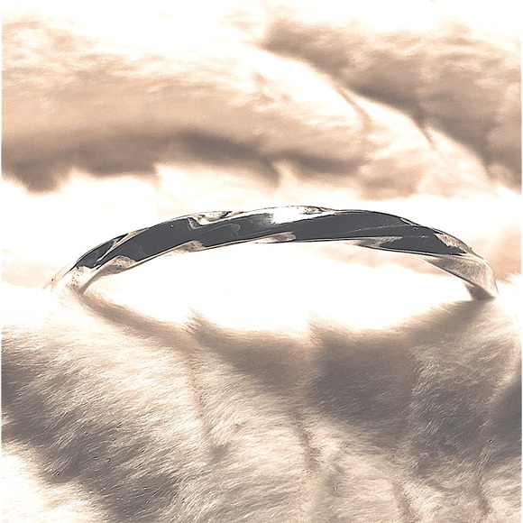 Genuine Sterling Silver Bangle Bracelet - Picture 3 of 11